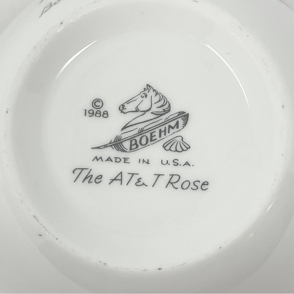 BOEHM 1988 The AT&T Rose Porcelain Serving Decorative Bowl W/ Gold Trim 4.5” - Picture 5 of 6